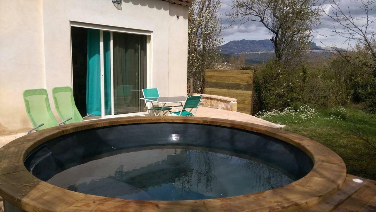 Spa Cabanon De Charme - Le Garagai 梅瑞尔 外观 照片